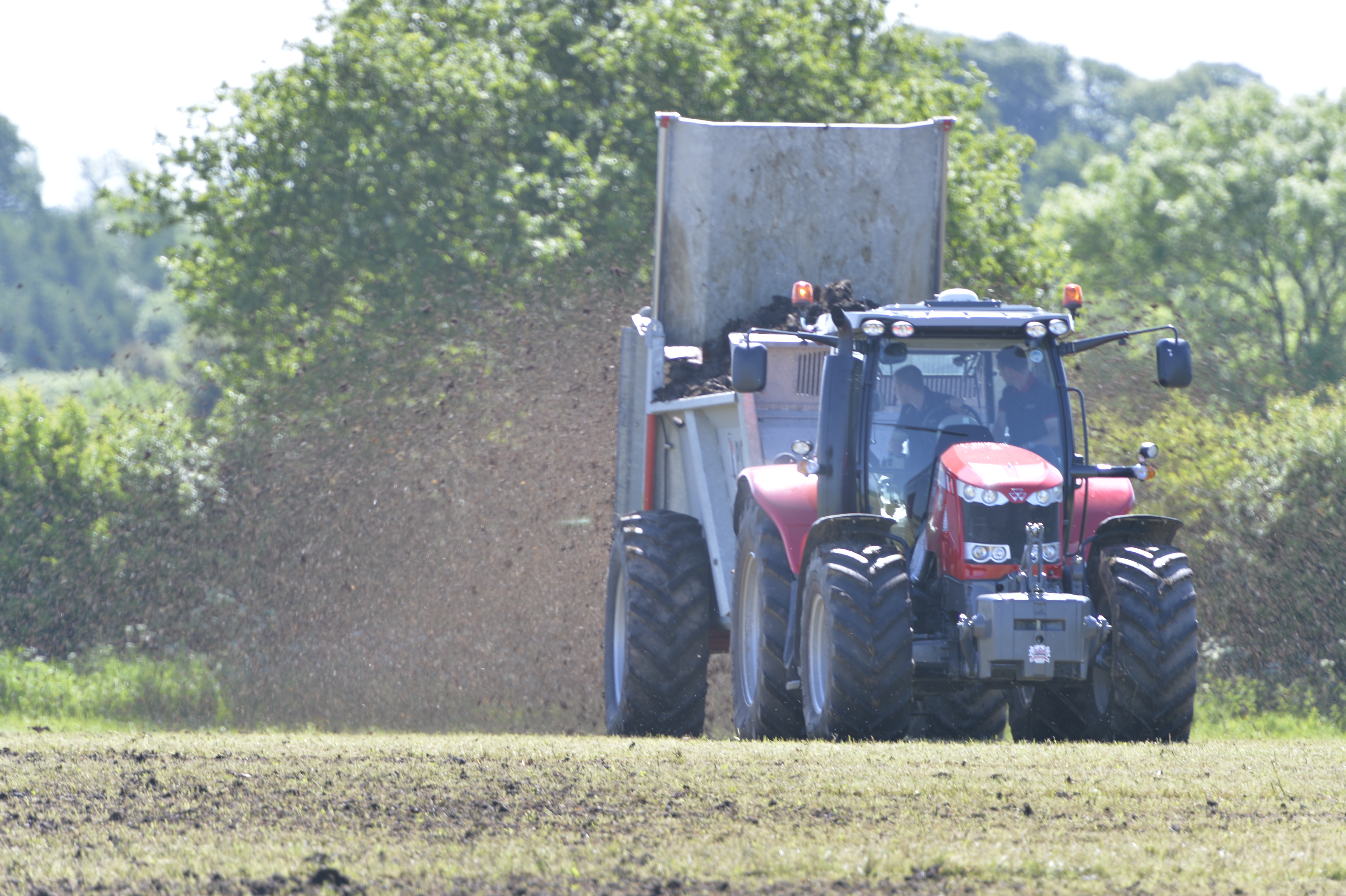 Manure spreader